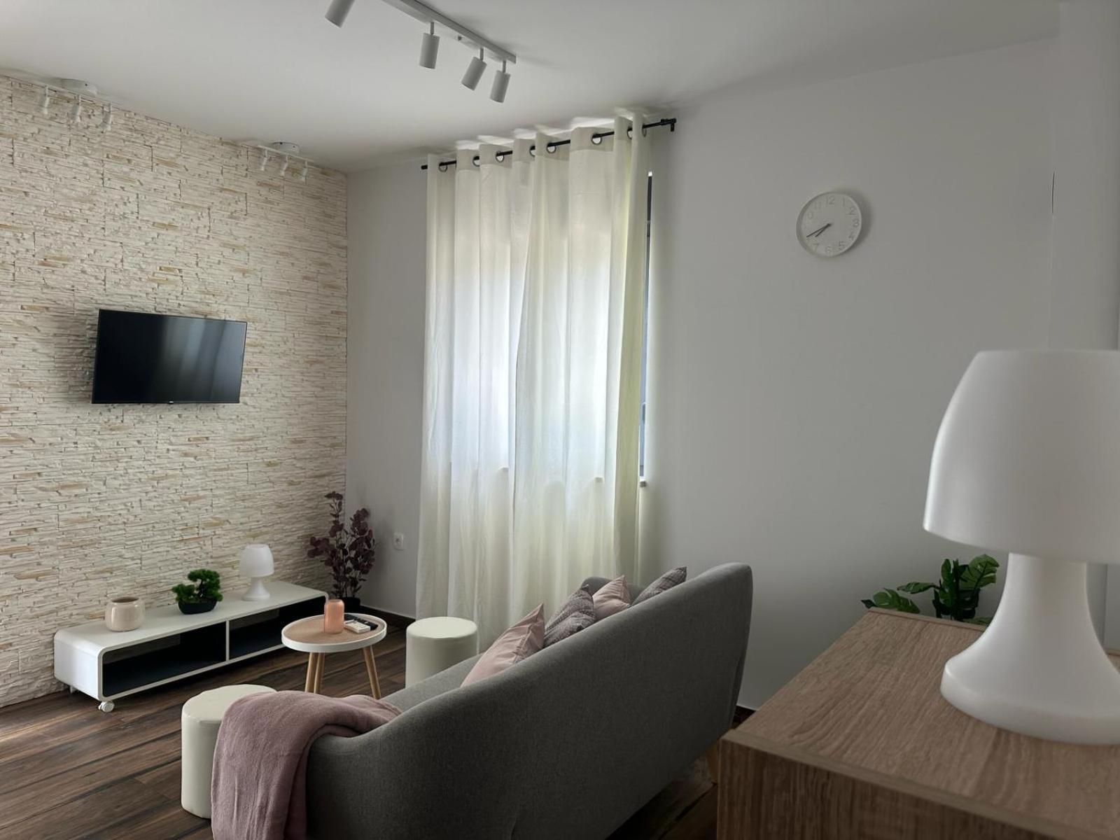 Harmony Hills * Pula