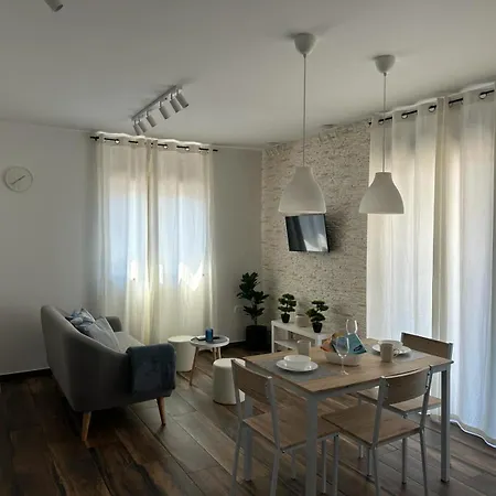 Apartments Harmony Hills Pula Exterior photo